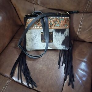 Elegant Cowhide and Leather Crossbody Bag
